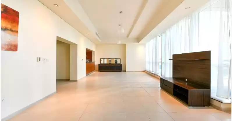 Residential Ready Property 3 Bedrooms S/F Apartment  for rent in Al Sadd , Doha #11734 - 1  image 