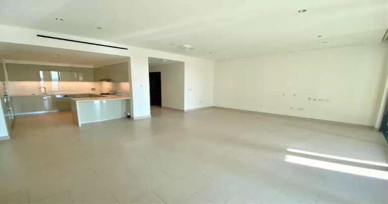 yerleşim Hazır Mülk 2 yatak odası S/F Apartman  kiralık içinde Doha #11758 - 1  image 