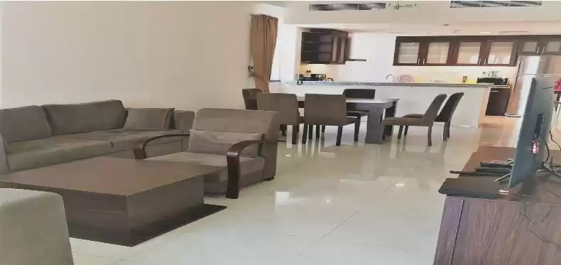 Résidentiel Propriété prête 3 chambres F / F Appartement  a louer au Al-Sadd , Doha #11804 - 1  image 