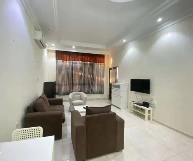 Residential Ready Property 1 Bedroom F/F Apartment  for rent in Doha-Qatar #12071 - 1  image 