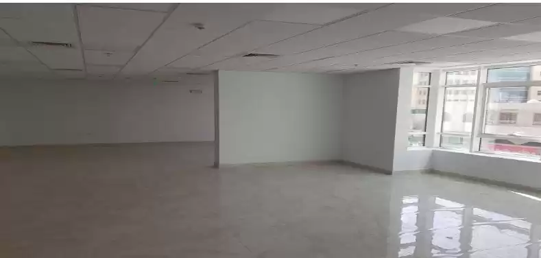 Commercial Ready Property U/F Office  for rent in Al Sadd , Doha #12079 - 1  image 