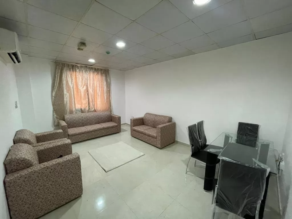 Wohn Klaar eigendom 2 Schlafzimmer F/F Wohnung  zu vermieten in Al Sadd , Doha #12100 - 1  image 