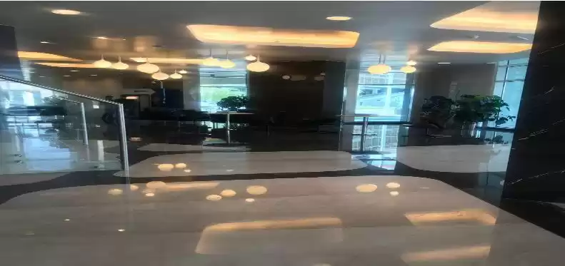 تجاري عقار جاهز غير مفروش مكتب  للإيجار في السد , الدوحة #12106 - 1  صورة 