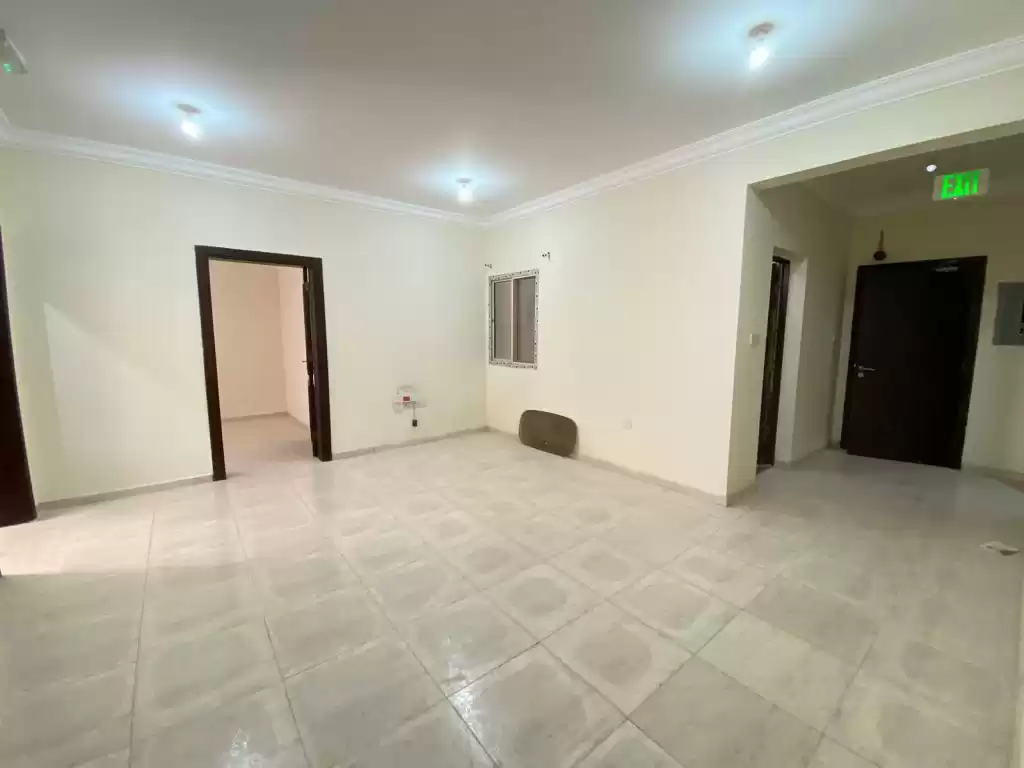 Residencial Listo Propiedad 3 dormitorios U / F Apartamento  alquiler en al-sad , Doha #12108 - 1  image 
