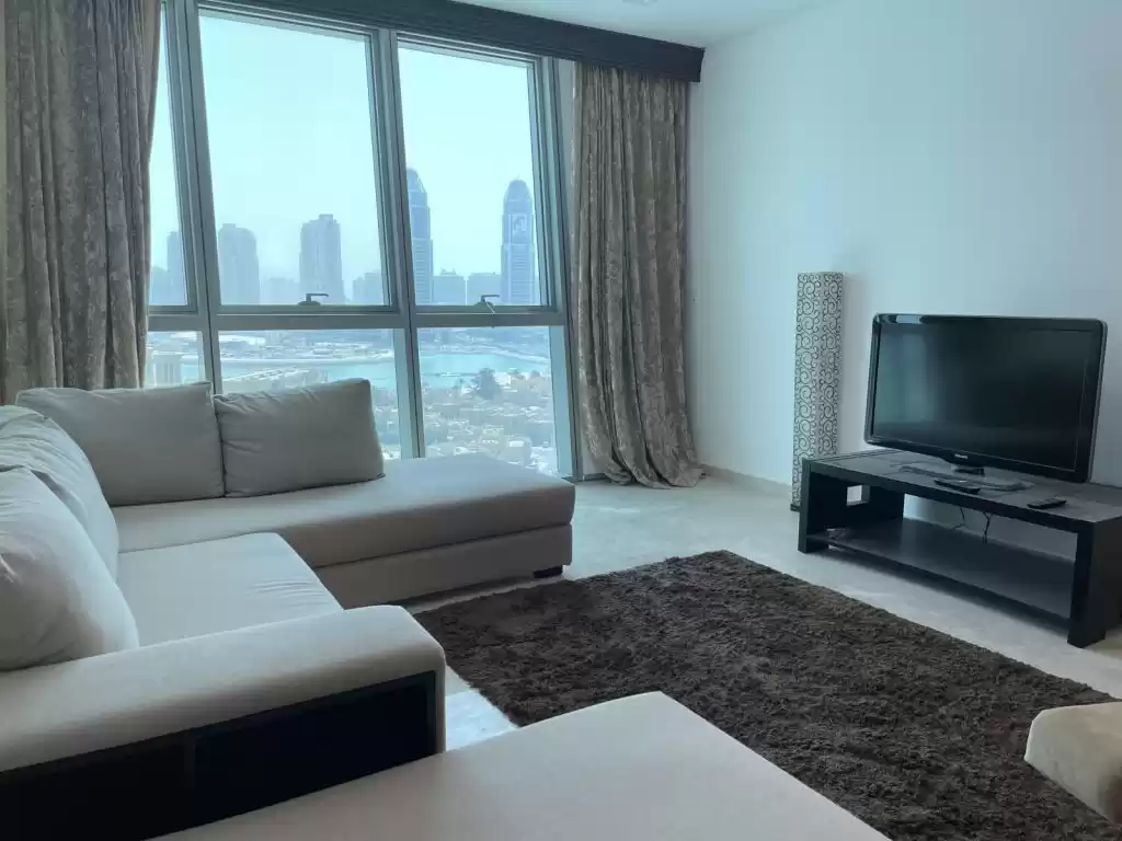 Residential Ready Property 2 Bedrooms F/F Apartment  for rent in Al Sadd , Doha #12119 - 1  image 