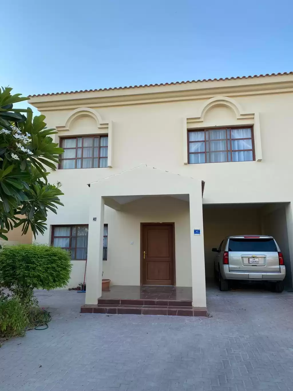 Residencial Listo Propiedad 3 dormitorios S / F Villa en Compound  alquiler en al-sad , Doha #12235 - 1  image 