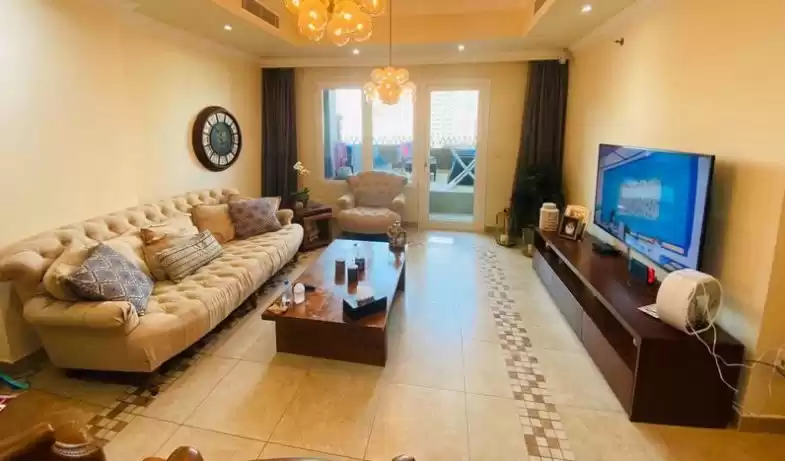 住宅 就绪物业 2 间卧室 楼/楼 公寓  出售 在 萨德 , 多哈 #12267 - 1  image 