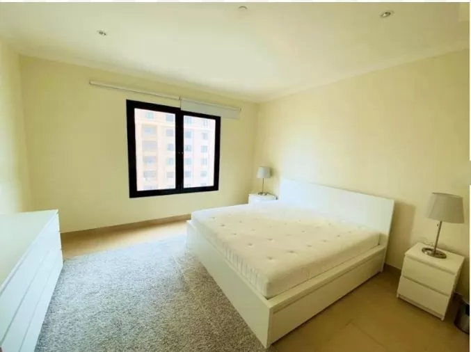 yerleşim Hazır Mülk 1 yatak odası F/F Apartman  kiralık içinde Al Sadd , Doha #12353 - 1  image 