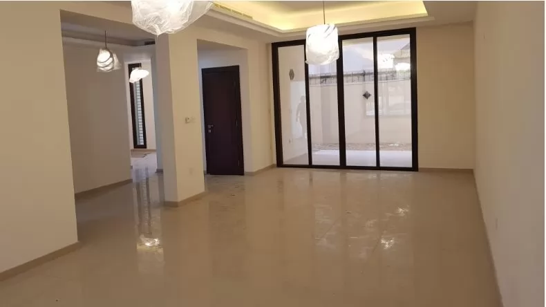 Residential Ready Property 4 Bedrooms S/F Villa in Compound  for rent in Al-Hilal , Doha-Qatar #12390 - 1  image 