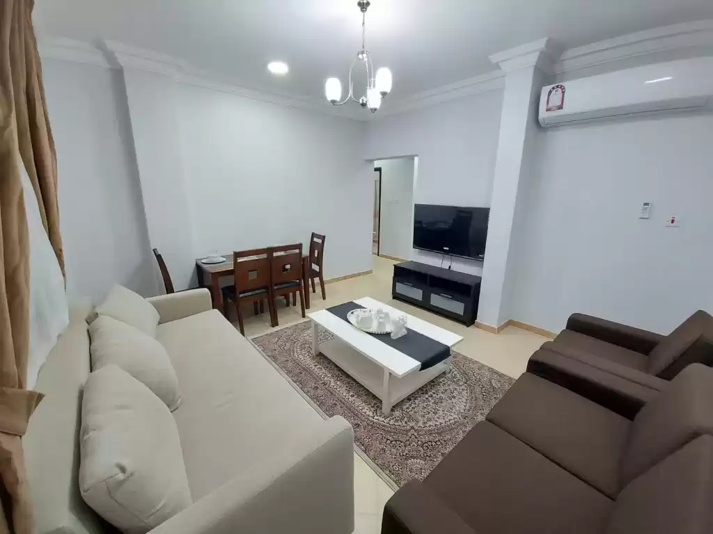Residential Ready Property 2 Bedrooms F/F Apartment  for rent in Al Sadd , Doha #12423 - 1  image 