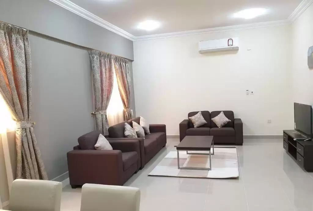 Residential Ready Property 2 Bedrooms F/F Apartment  for rent in Al Sadd , Doha #12434 - 1  image 
