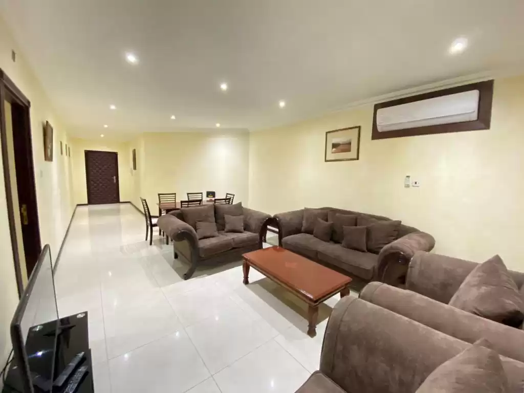 住宅 就绪物业 2 间卧室 楼/楼 公寓  出租 在 萨德 , 多哈 #12472 - 1  image 