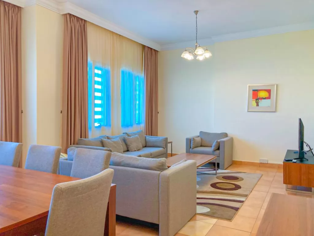 Residential Property 4 Bedrooms F/F Apartment  for rent in Al-Dafna , Doha-Qatar #12577 - 1  image 