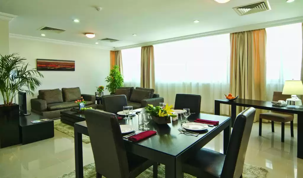 Résidentiel Propriété prête 2 chambres F / F Appartement  a louer au Doha #12582 - 1  image 