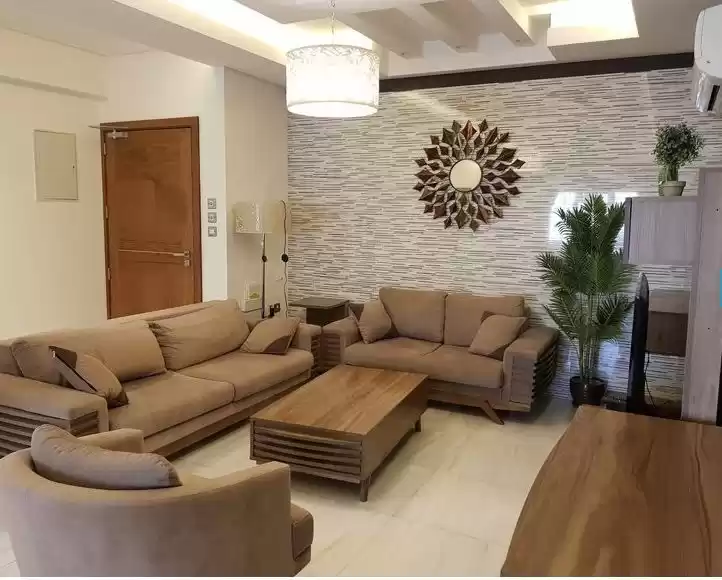 Résidentiel Propriété prête 3 chambres F / F Appartement  a louer au Al-Sadd , Doha #12646 - 1  image 