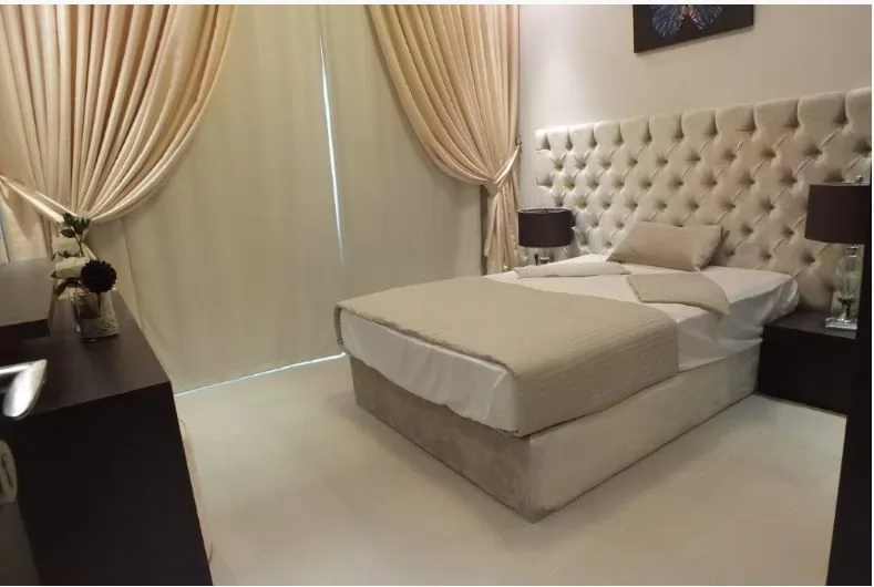 Residential Ready Property 2 Bedrooms F/F Apartment  for rent in Fereej-Bin-Mahmoud , Doha-Qatar #12661 - 1  image 