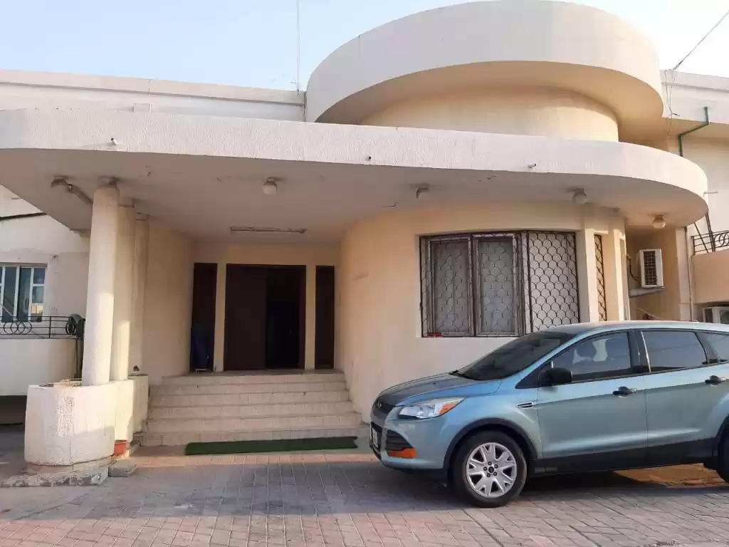 Residencial Listo Propiedad Estudio U / F Apartamento  alquiler en al-sad , Doha #12711 - 1  image 