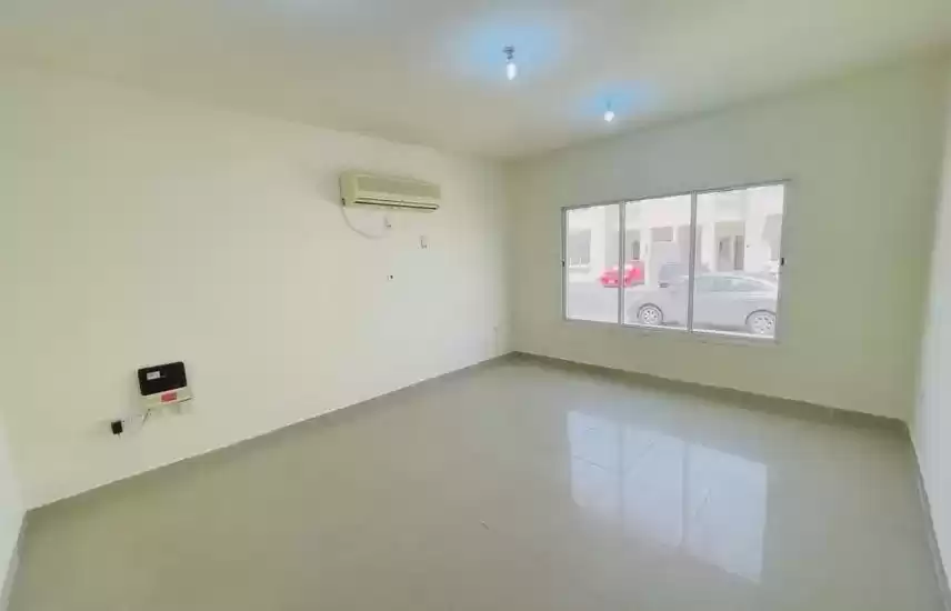 Residential Ready Property 1 Bedroom U/F Apartment  for rent in Al Sadd , Doha #12718 - 1  image 