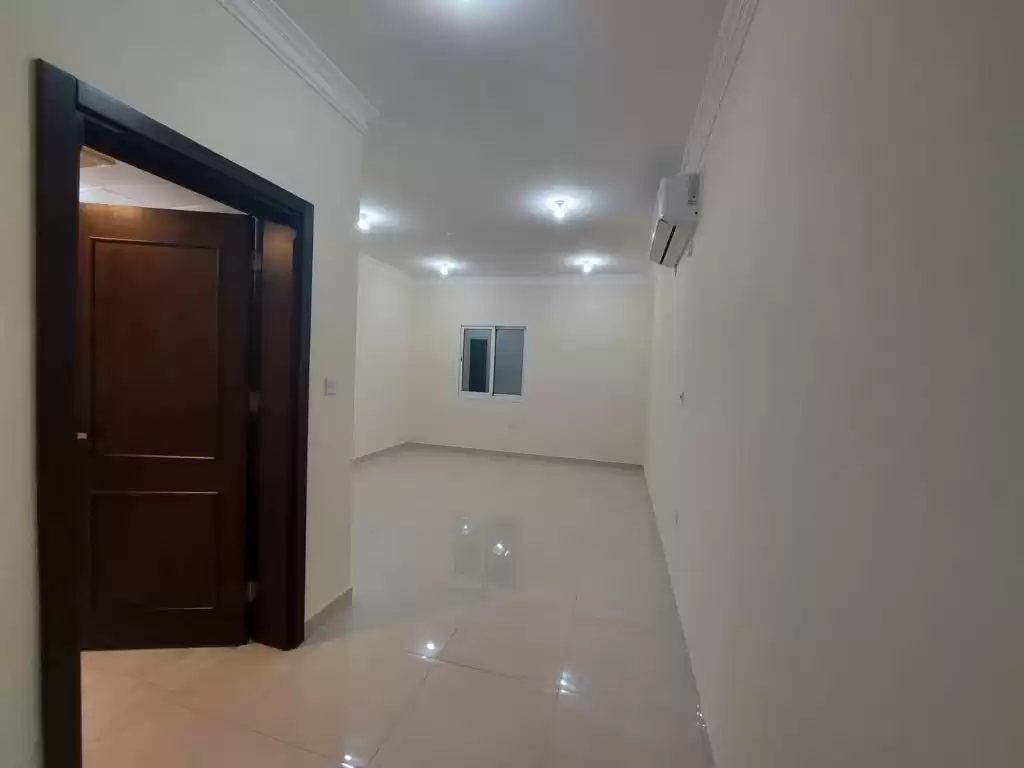 Residencial Listo Propiedad 3 dormitorios U / F Apartamento  alquiler en al-sad , Doha #12729 - 1  image 