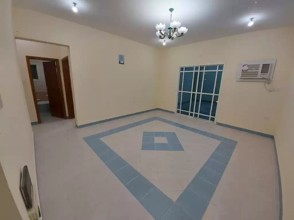 Residential Ready Property 2 Bedrooms U/F Apartment  for rent in Al Sadd , Doha #12774 - 1  image 