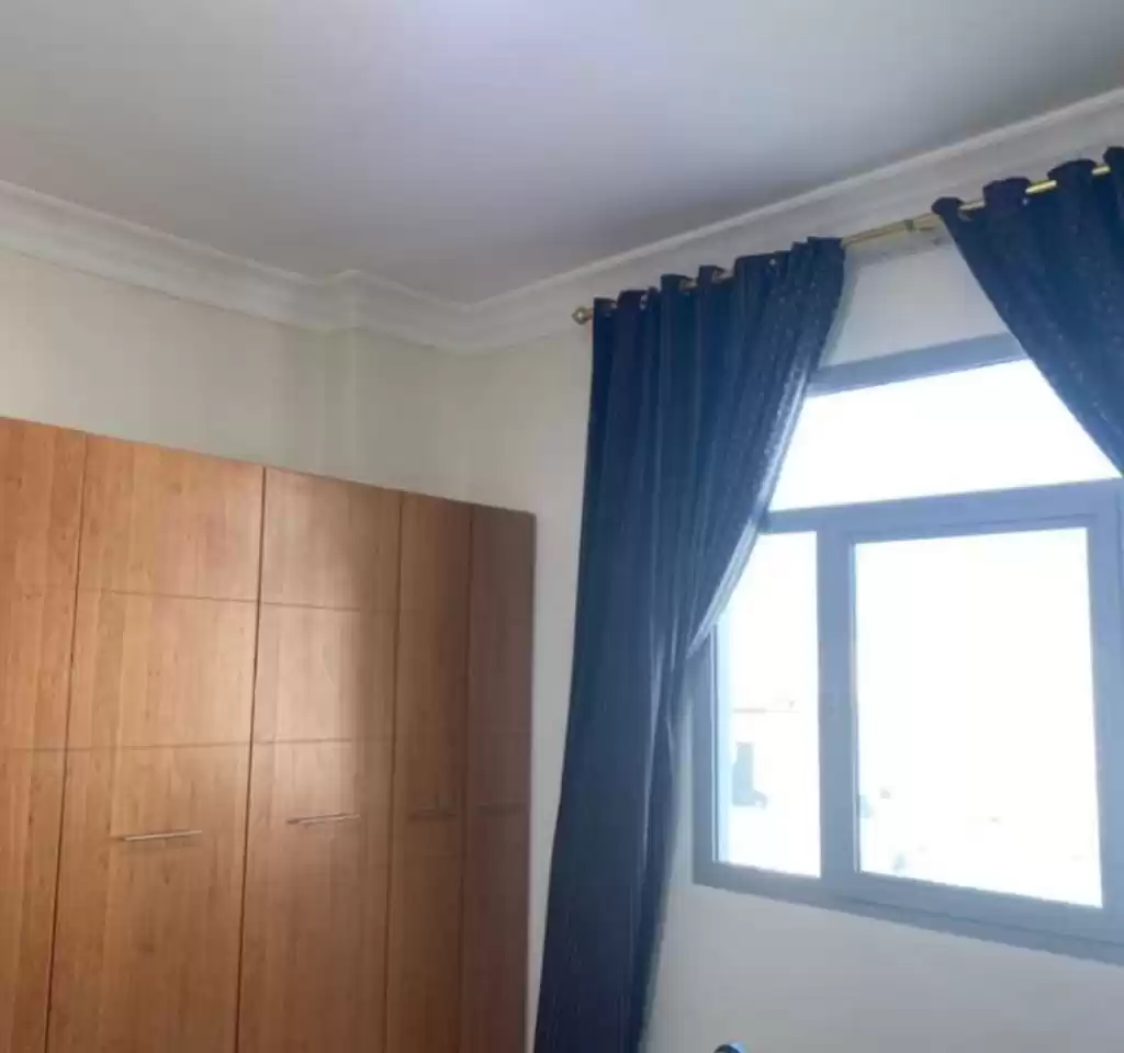 Residential Ready Property 1 Bedroom F/F Apartment  for rent in Al Sadd , Doha #12856 - 1  image 