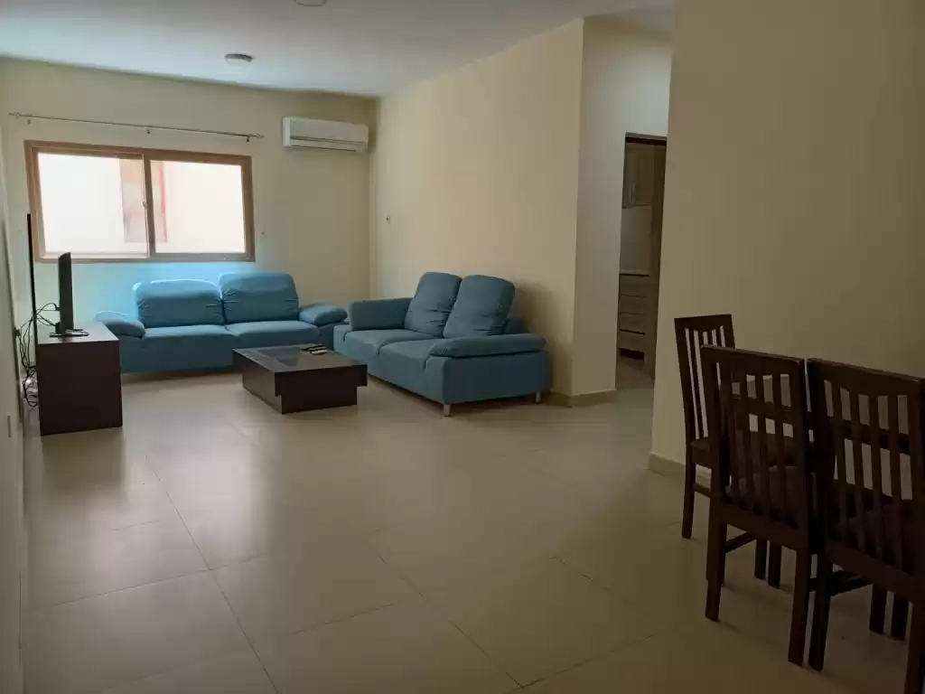 Wohn Klaar eigendom 2 Schlafzimmer U/F Wohnung  zu vermieten in Al Sadd , Doha #12965 - 1  image 