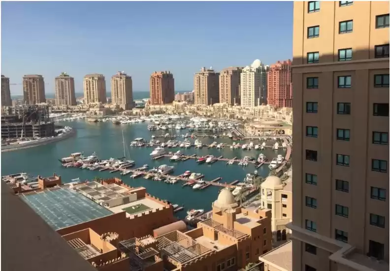 Residential Ready Property 1 Bedroom S/F Apartment  for rent in Doha #12975 - 1  image 
