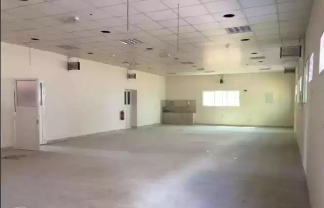 Mixed Use Ready Property 7+ Bedrooms U/F Labor Camp  for rent in Doha #12978 - 1  image 