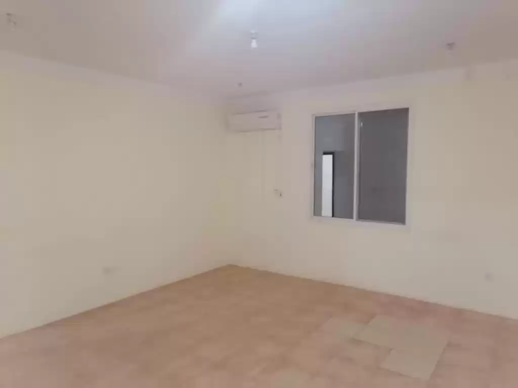 Residencial Listo Propiedad 2 dormitorios U / F Apartamento  alquiler en al-sad , Doha #13027 - 1  image 