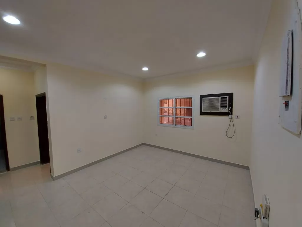 Residential Property 2 Bedrooms U/F Apartment  for rent in Fereej-Bin-Omran , Doha-Qatar #13130 - 1  image 