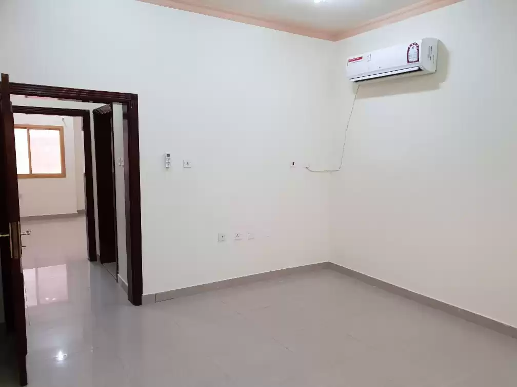 Residencial Listo Propiedad 1 dormitorio U / F Apartamento  alquiler en al-sad , Doha #13142 - 1  image 
