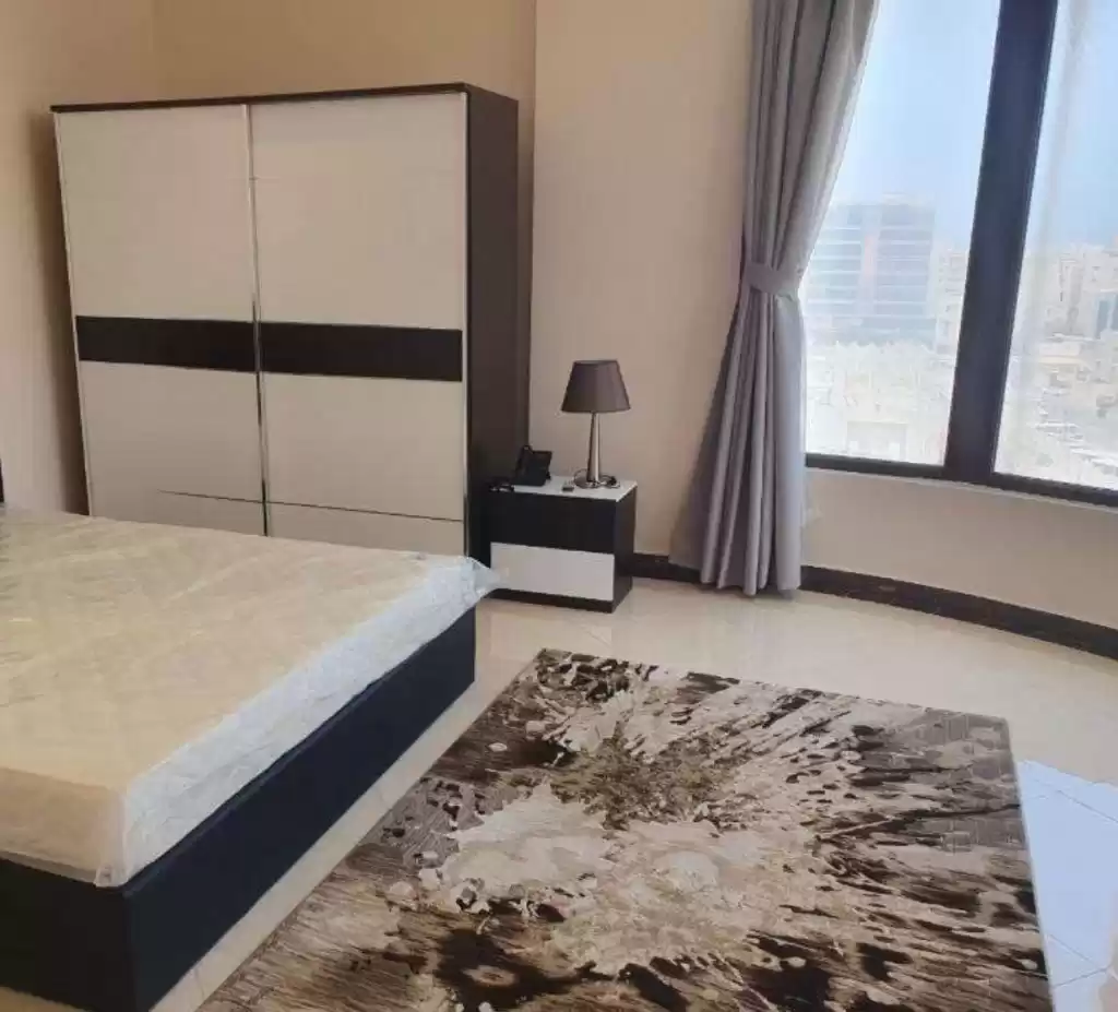 Résidentiel Propriété prête 1 chambre F / F Appartement  a louer au Al-Sadd , Doha #13210 - 1  image 