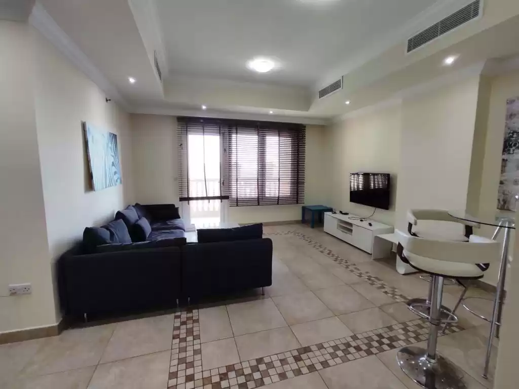 Residential Ready Property 2 Bedrooms F/F Apartment  for rent in Al Sadd , Doha #13226 - 1  image 