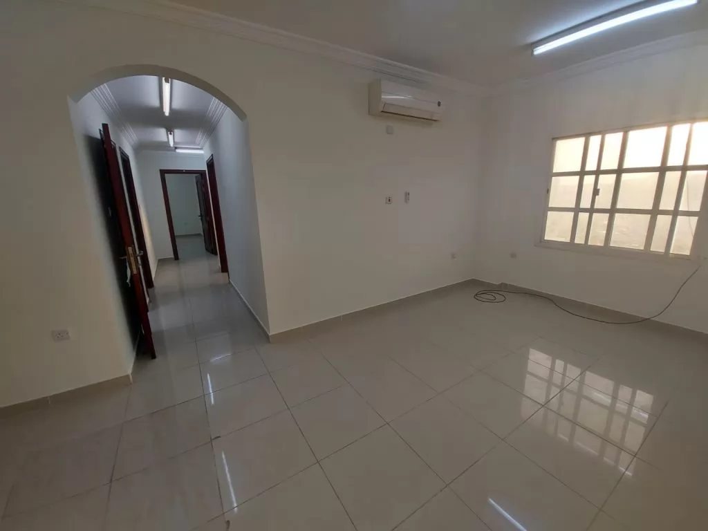Residencial Listo Propiedad 3 dormitorios U / F Apartamento  alquiler en al-sad , Doha #13238 - 1  image 