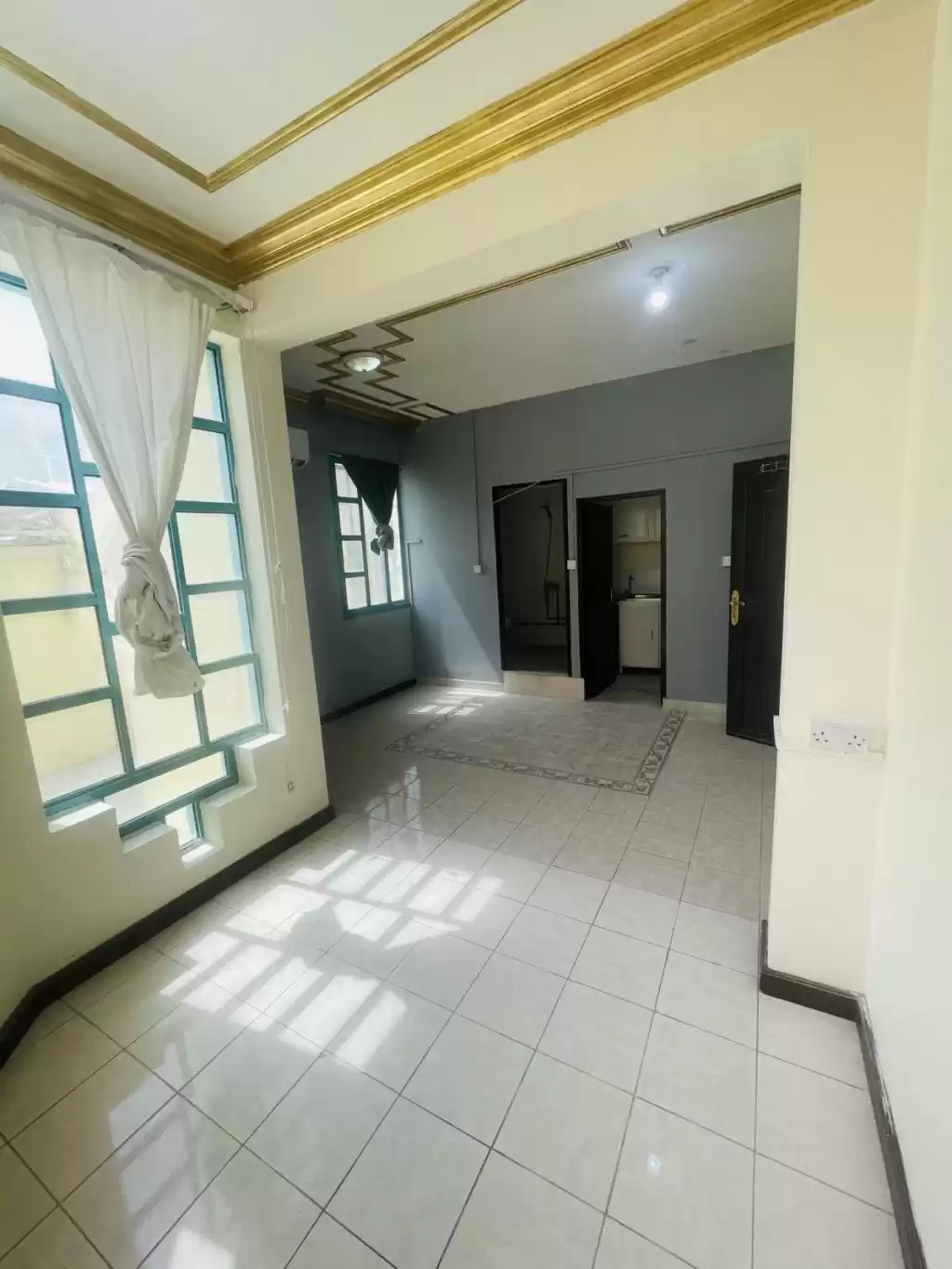 Residential Ready Property 1 Bedroom U/F Apartment  for rent in Al Sadd , Doha #13267 - 1  image 
