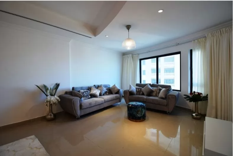 yerleşim Hazır Mülk 1 yatak odası F/F Apartman  kiralık içinde Doha #13286 - 1  image 