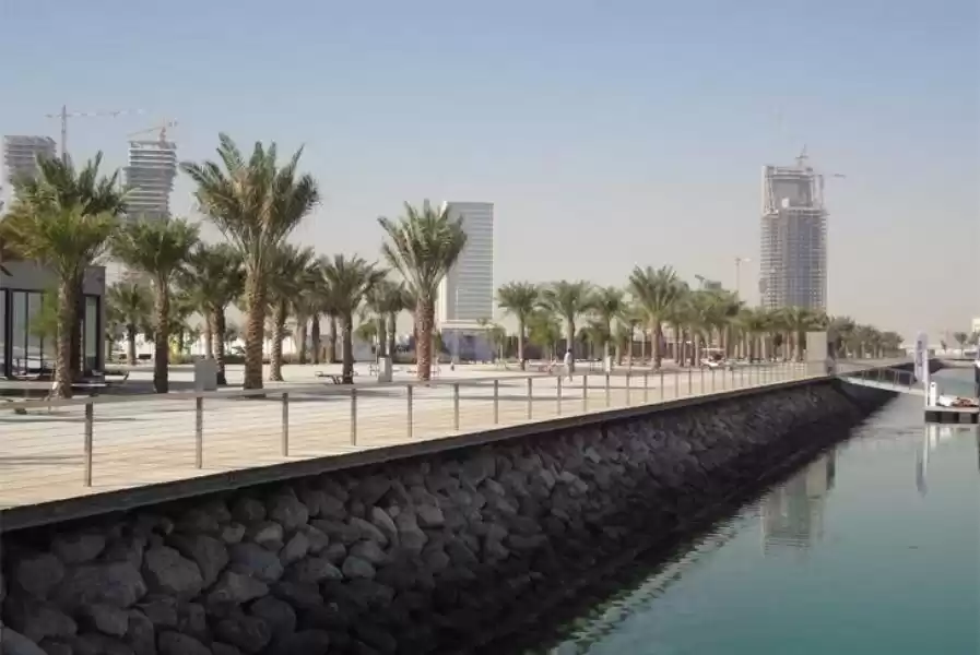 Comercial Shell & Core U / F Oficina  alquiler en al-sad , Doha #13307 - 1  image 