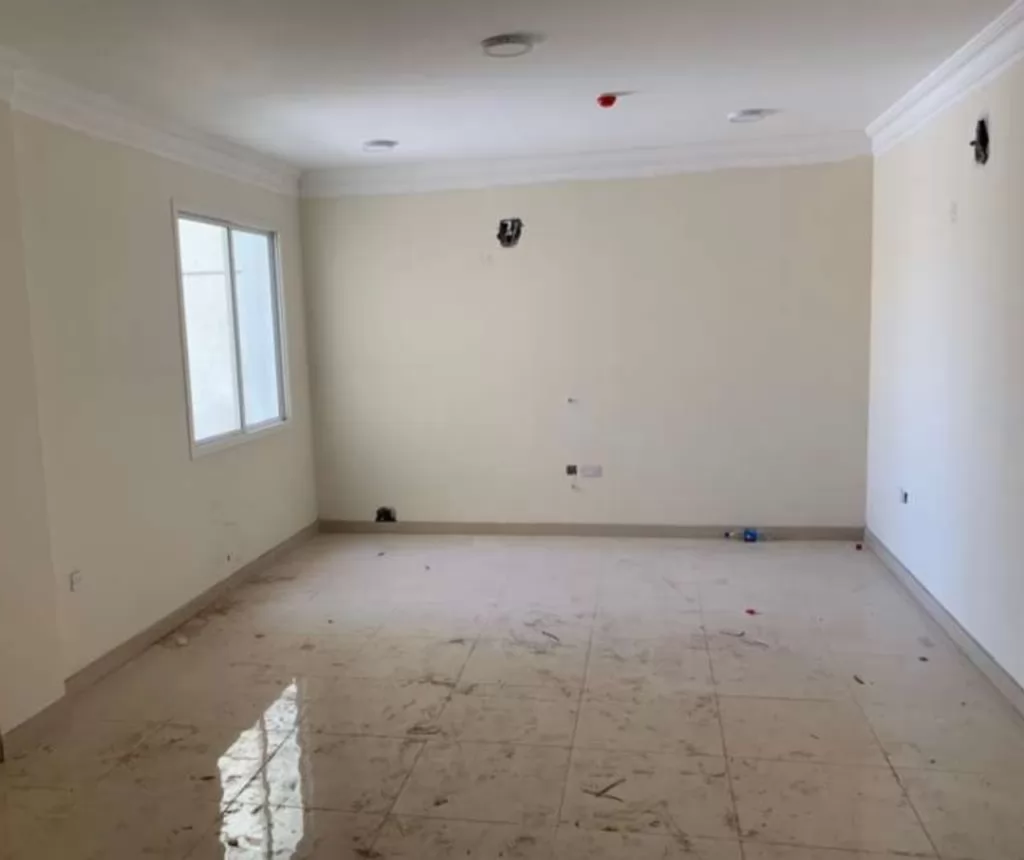 Residential Ready Property 2 Bedrooms U/F Apartment  for rent in Madinat-Khalifa , Doha-Qatar #13333 - 1  image 