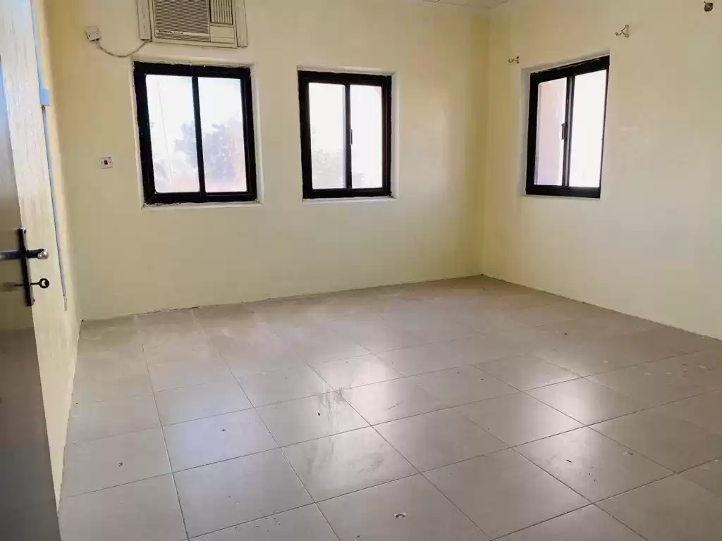Residential Ready Property 1 Bedroom U/F Apartment  for rent in Al Sadd , Doha #13355 - 1  image 