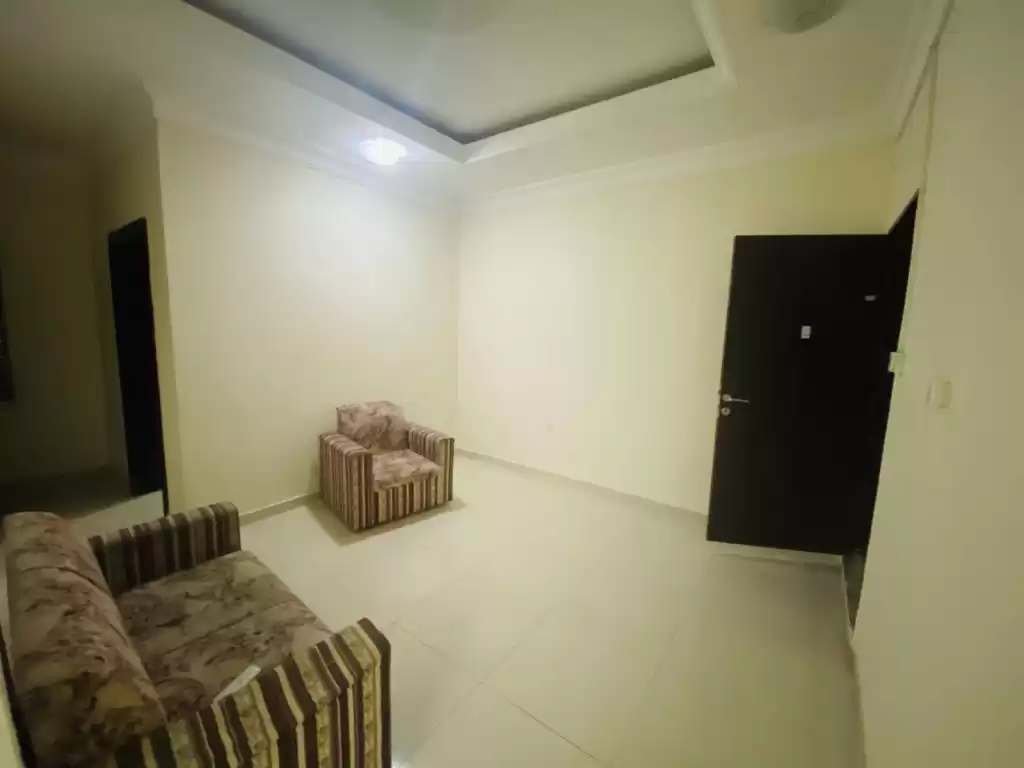 Wohn Klaar eigendom 1 Schlafzimmer U/F Wohnung  zu vermieten in Al Sadd , Doha #13371 - 1  image 