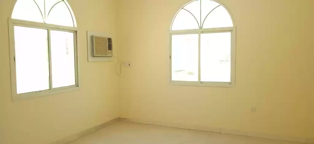 Wohn Klaar eigendom 1 Schlafzimmer U/F Wohnung  zu vermieten in Al Sadd , Doha #13419 - 1  image 