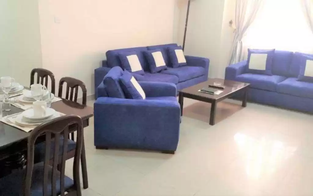 住宅 就绪物业 2 间卧室 楼/楼 公寓  出租 在 萨德 , 多哈 #13430 - 1  image 