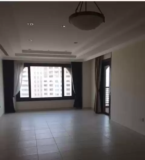 Résidentiel Propriété prête 2 chambres S / F Appartement  a louer au Al-Sadd , Doha #13483 - 1  image 