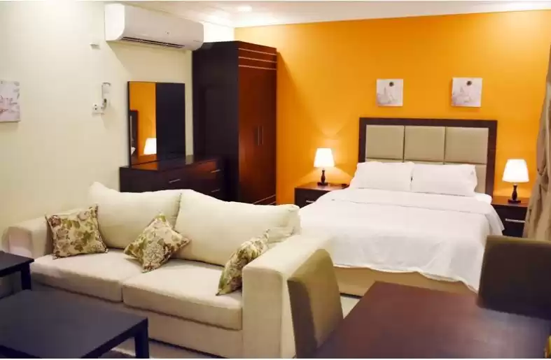 yerleşim Hazır Mülk 1 yatak odası F/F Apartman  kiralık içinde Al Sadd , Doha #13522 - 1  image 