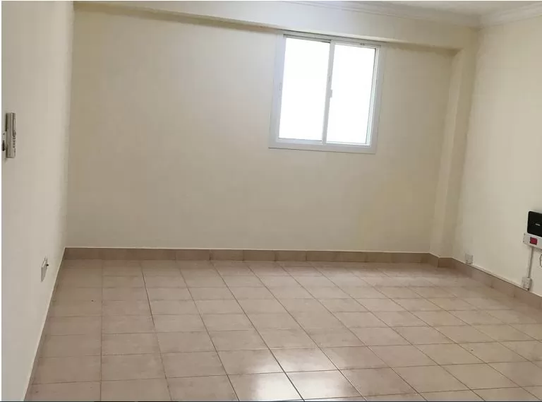 Residential Ready Property 2 Bedrooms U/F Apartment  for rent in Al Sadd , Doha #13551 - 1  image 