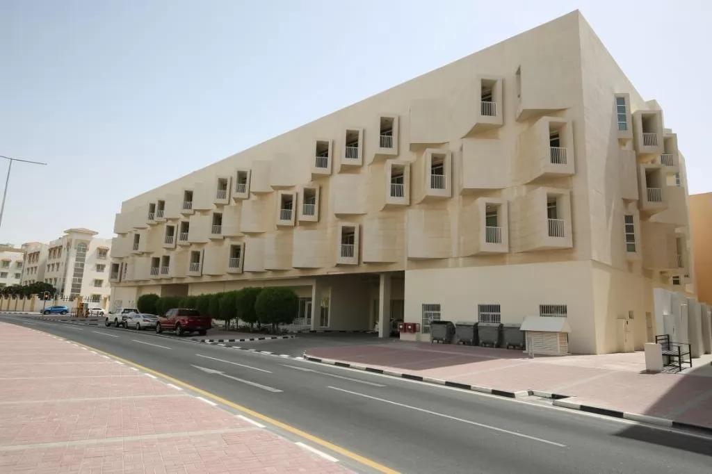 Residencial Listo Propiedad 1 dormitorio F / F Apartamento  alquiler en al-sad , Doha #13560 - 1  image 