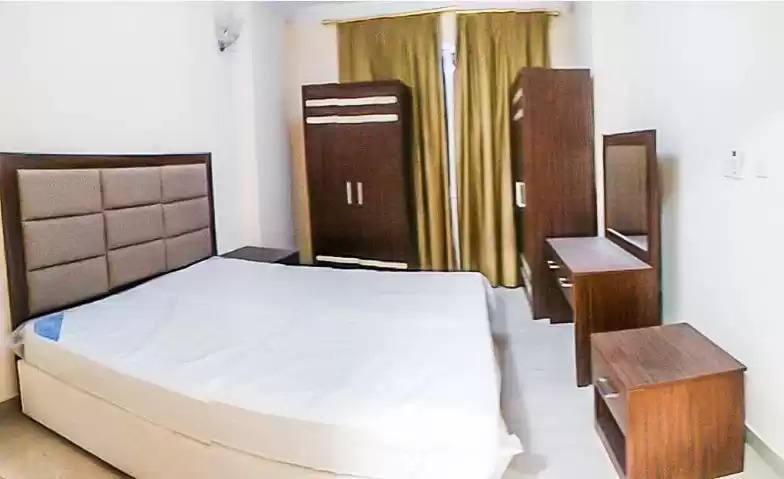 Residential Ready Property 1 Bedroom F/F Apartment  for rent in Al Sadd , Doha #13583 - 1  image 