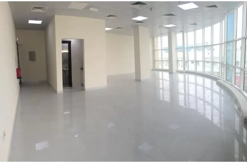Commercial Ready Property U/F Office  for rent in Old-Airport , Doha-Qatar #13592 - 1  image 