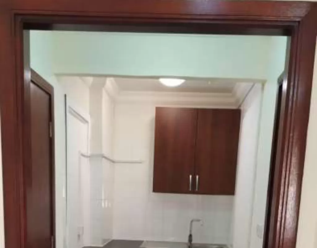 Residential Ready Property 1 Bedroom U/F Apartment  for rent in Doha-Qatar #13603 - 1  image 