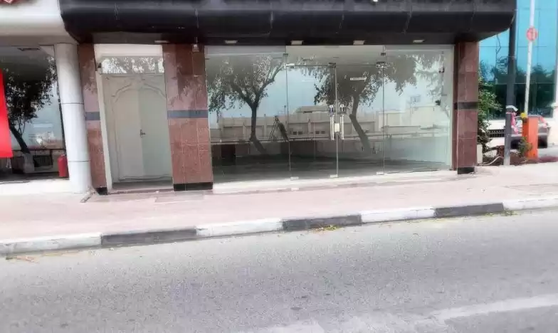 Commercial Ready Property U/F Shop  for rent in Al Sadd , Doha #13607 - 1  image 